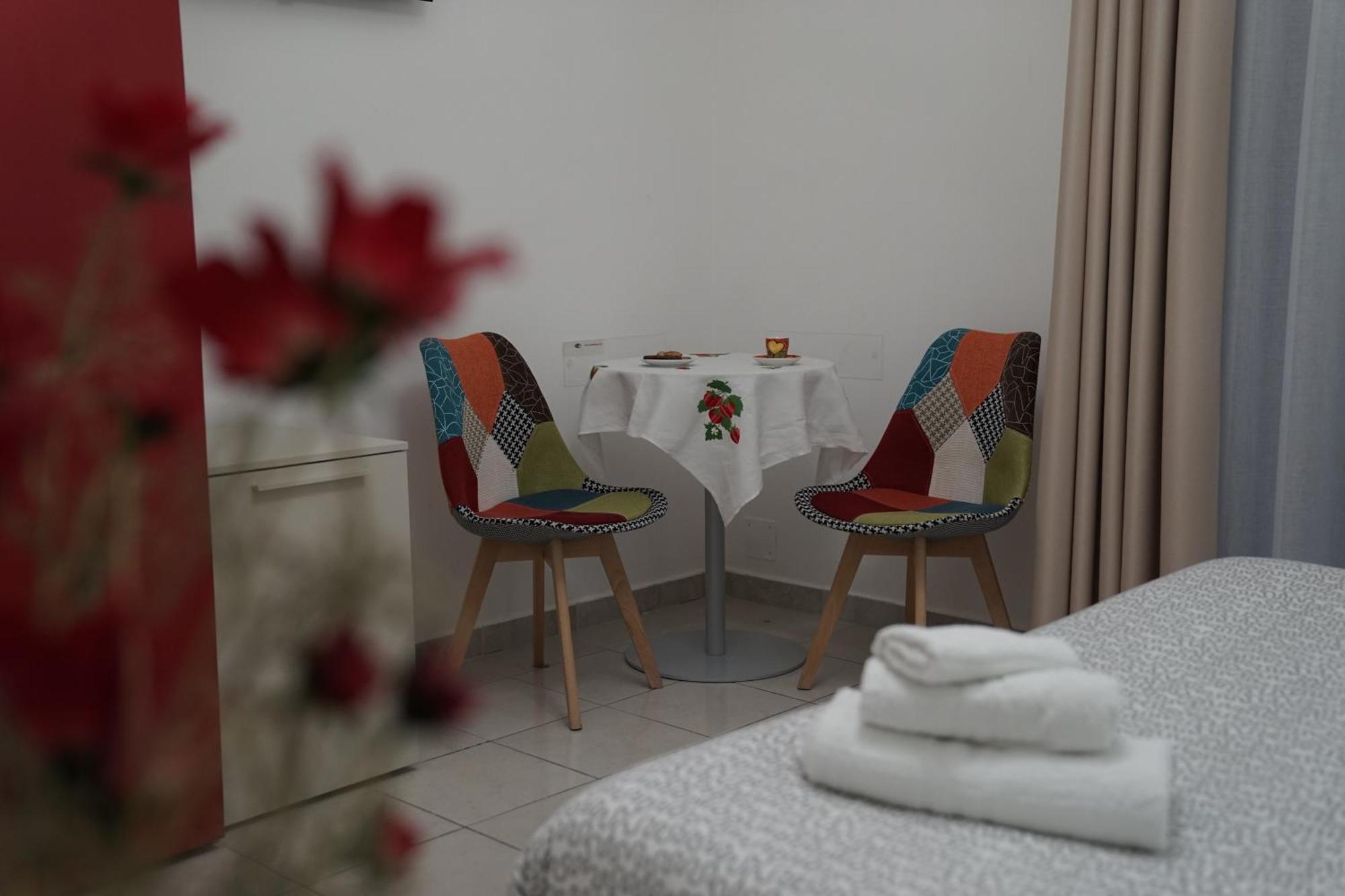 B&B La Vie En Rose Salerno Exterior photo