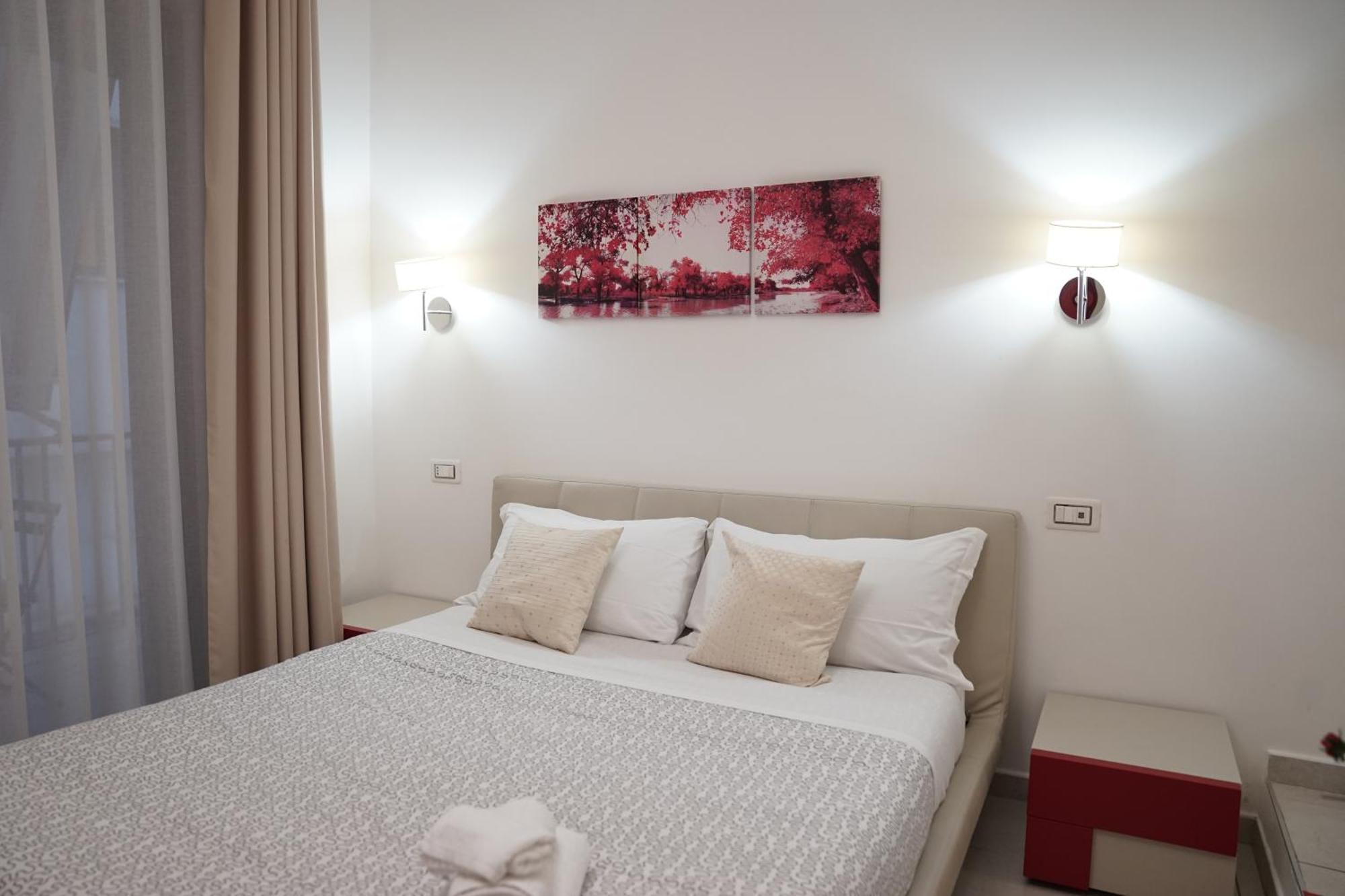 B&B La Vie En Rose Salerno Exterior photo