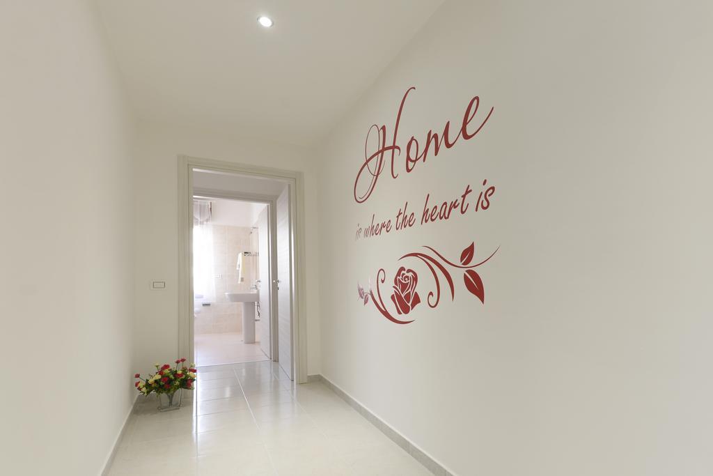 B&B La Vie En Rose Salerno Exterior photo